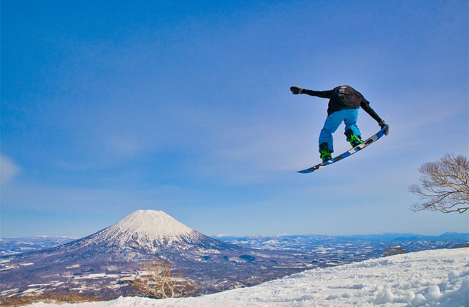 Ski Niseko, Japan's Most Famous Ski Resort - JAPAN AIRLINES (JAL)