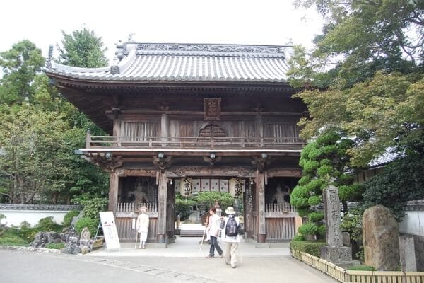 第1番　竺和山　霊山寺