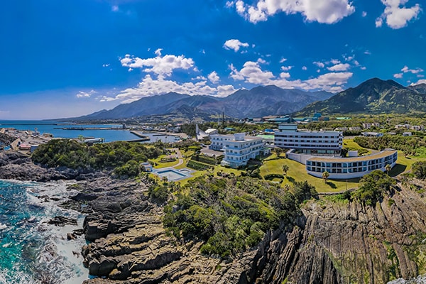 THE HOTEL YAKUSHIMA OCEAN＆FOREST外観